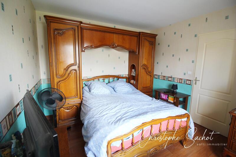 Maison - 107 m² - 5 pièces