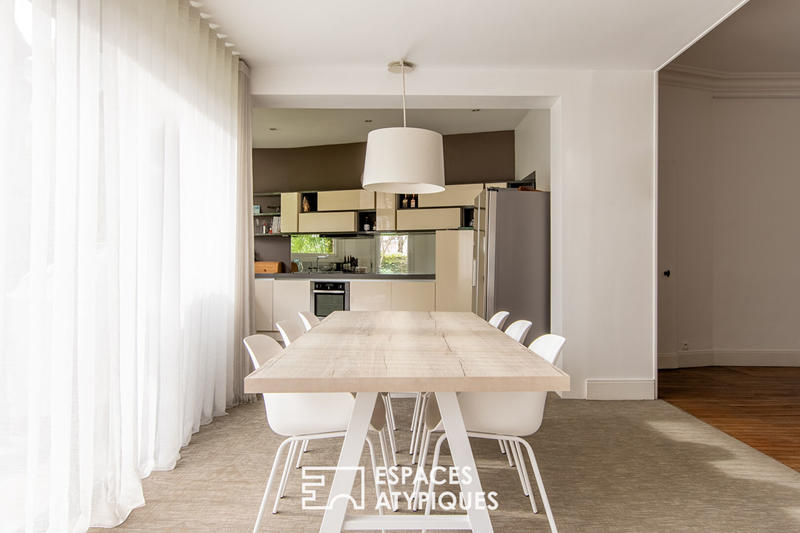 Demeure - 324 m² - 10 pièces