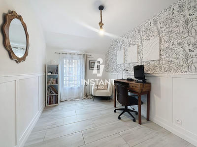 Appartement - 81 m² - 4 pièces