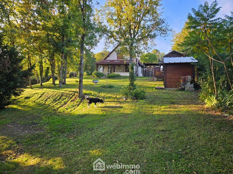 Maison - 171 m² - 6 pièces