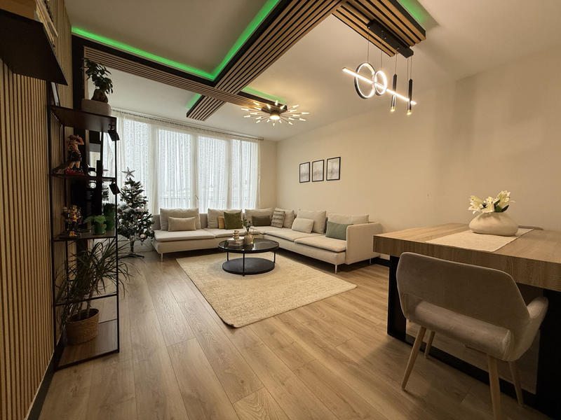 Appartement - 84 m² - 5 pièces