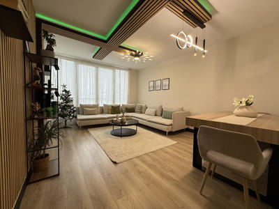 Appartement - 84 m² - 5 pièces