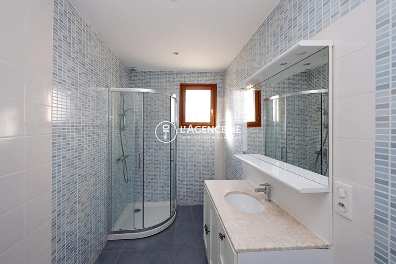 Maison - 98 m² - 3 pièces