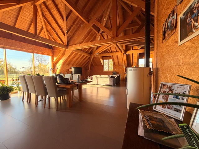 Maison - 206 m² - 5 pièces