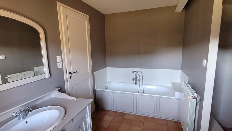 Maison ancienne - 140 m² - 5 pièces