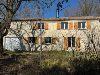 Maison - 123 m² - 7 pièces