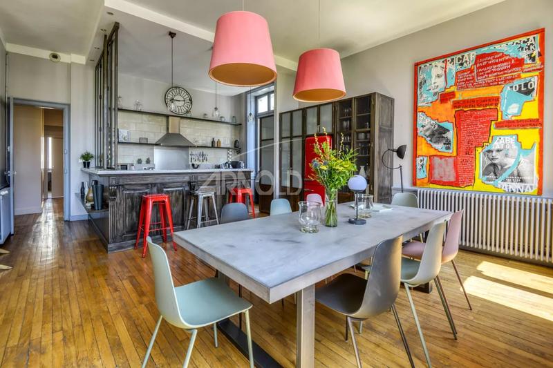 Appartement - 123 m² - 5 pièces