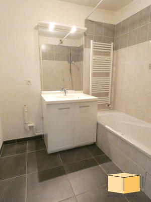 Appartement - 49 m² - 2 pièces