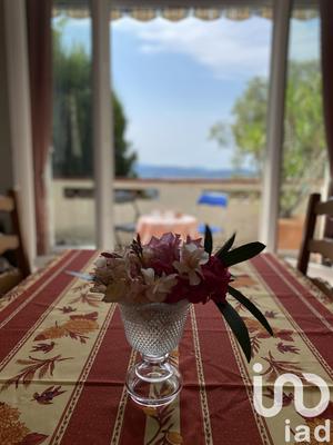 Maison - 66 m² - 3 pièces