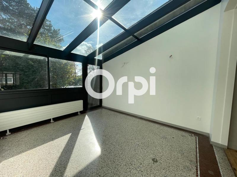 Maison - 226 m² - 12 pièces