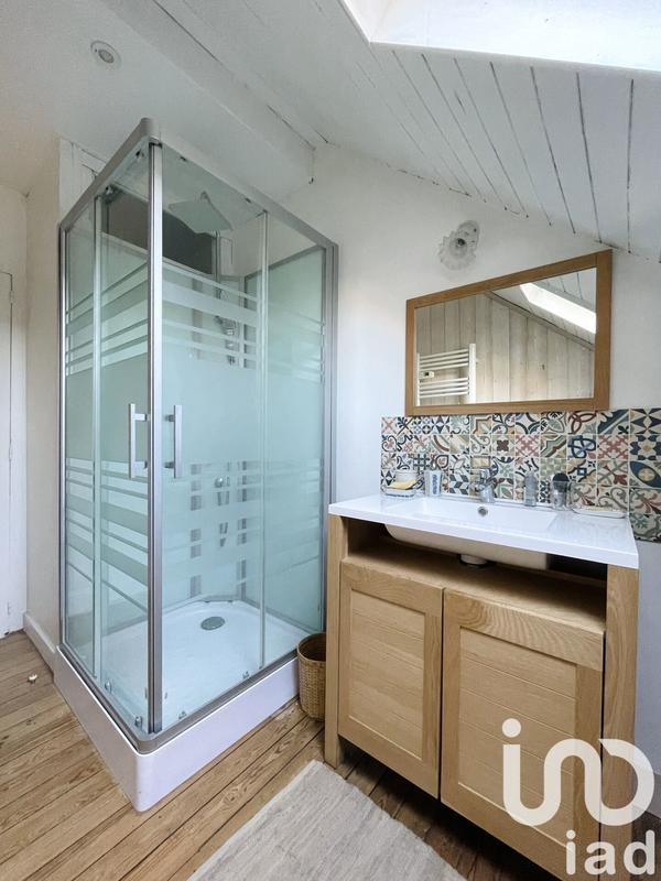 Maison - 98 m² - 5 pièces