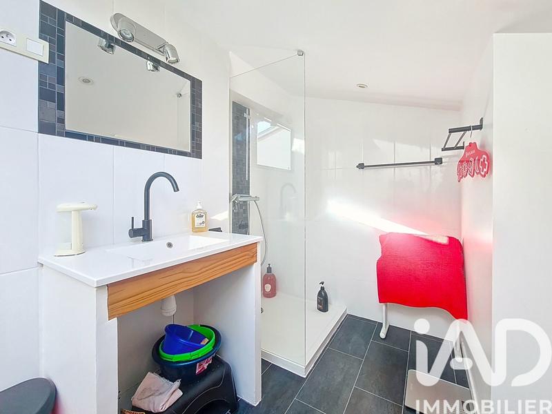 Maison - 362 m² - 8 pièces