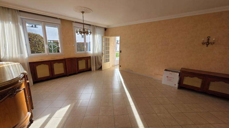 Maison - 110 m² - 6 pièces