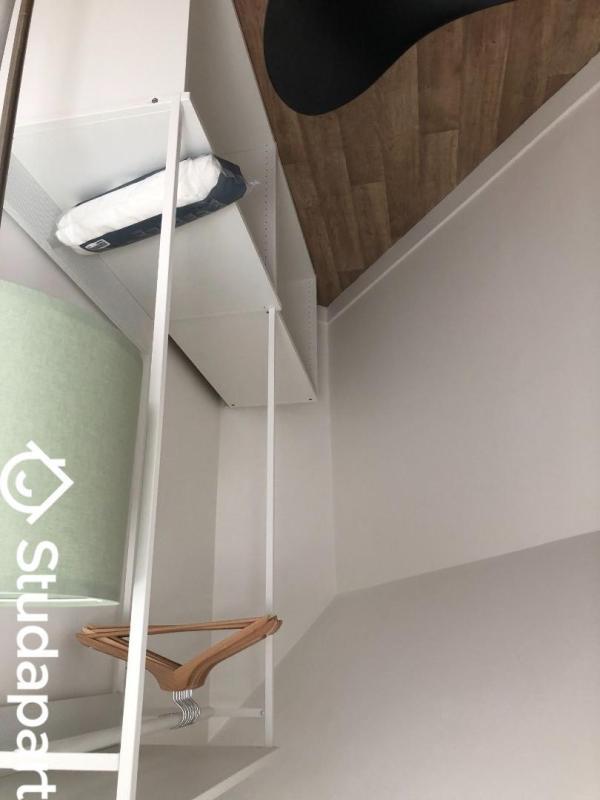 Chambre - 9 m² - 1 pièce