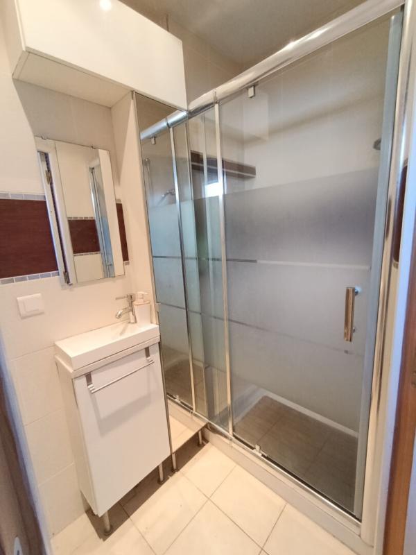 Maison - 232 m² - 7 pièces