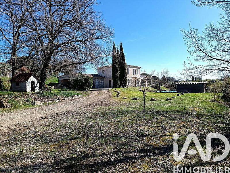 Maison - 155 m² - 7 pièces