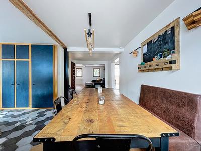 Maison - 137 m² - 6 pièces