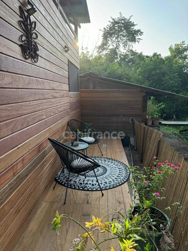 Maison de bois - 79 m² - 3 pièces