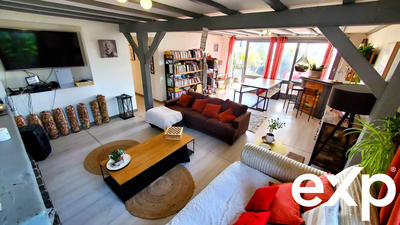 Maison - 195 m² - 6 pièces