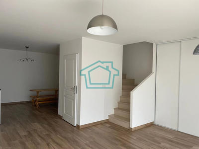 Maison - 89 m² - 4 pièces