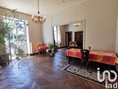 Maison - 322 m² - 10 pièces