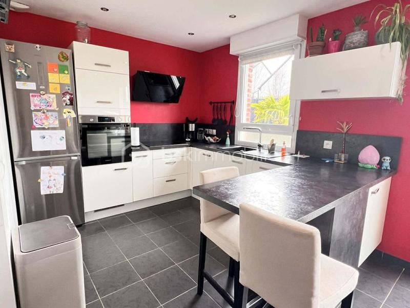 Maison - 97 m² - 4 pièces