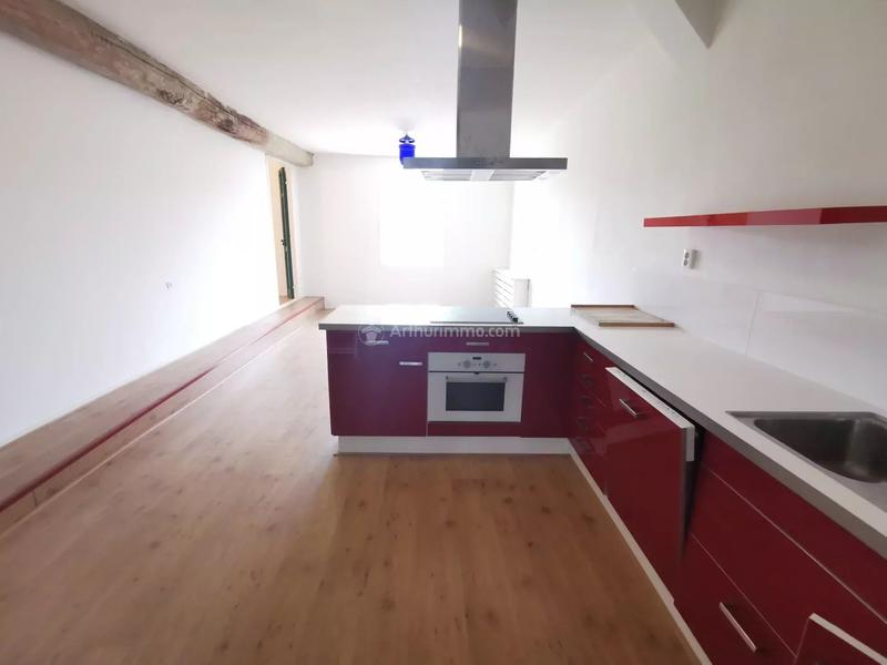 Maison - 196 m² - 8 pièces