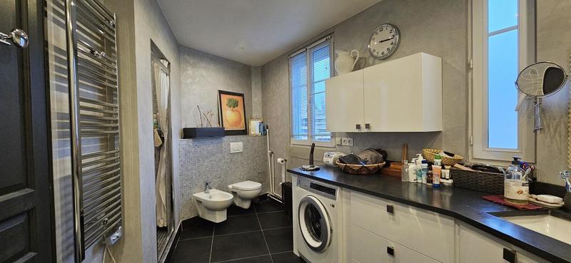 Appartement - 90 m² - 4 pièces