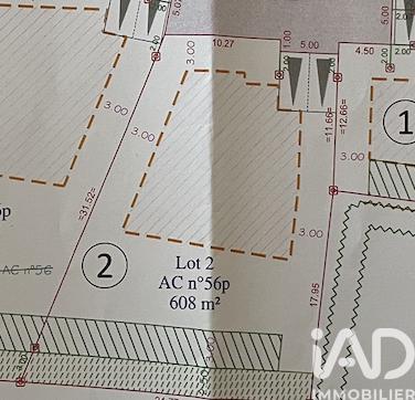 Terrain - 608 m²