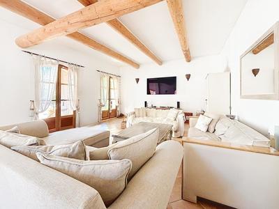 Villa - 240 m² - 6 pièces