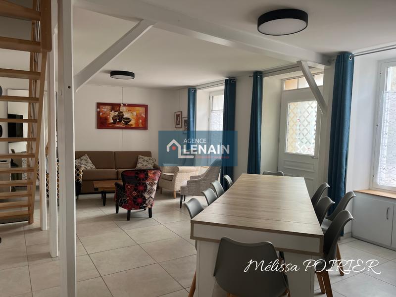 Maison - 373 m² - 20 pièces