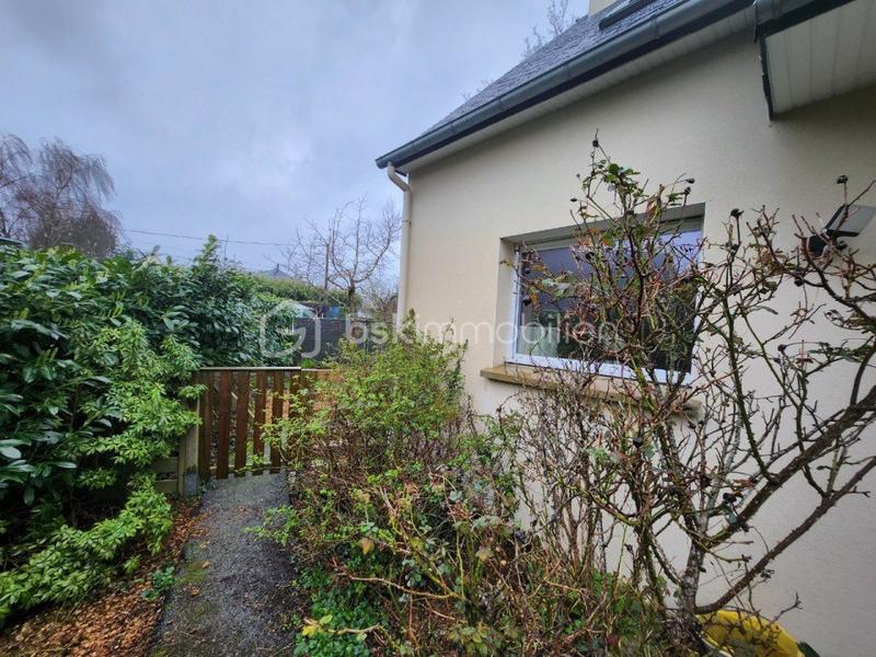 Maison traditionnelle - 142 m² - 7 pièces