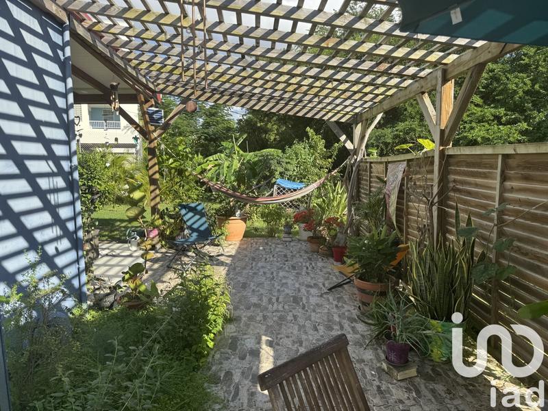 Maison - 250 m² - 4 pièces