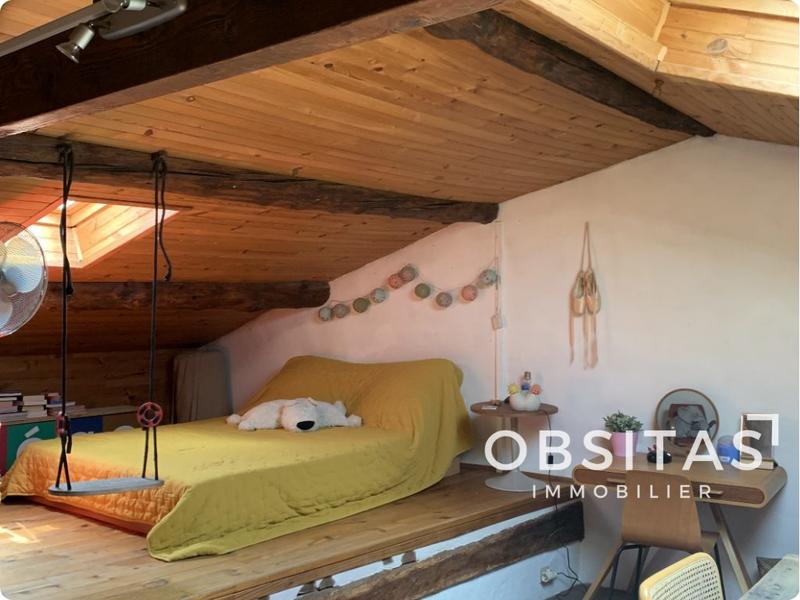 Maison - 166 m² - 9 pièces