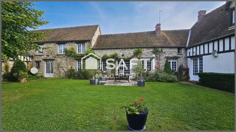 Maison - 337 m² - 11 pièces