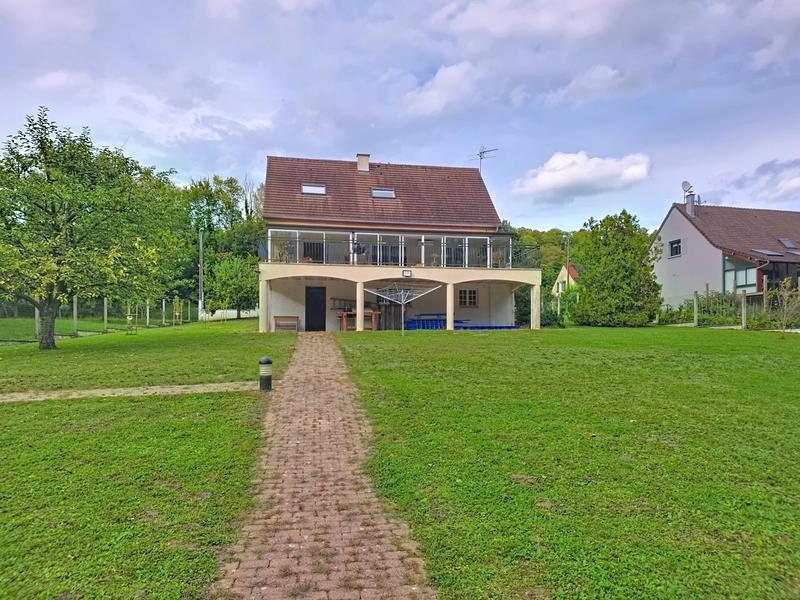 Maison - 174 m² - 7 pièces