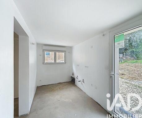 Maison - 168 m² - 5 pièces