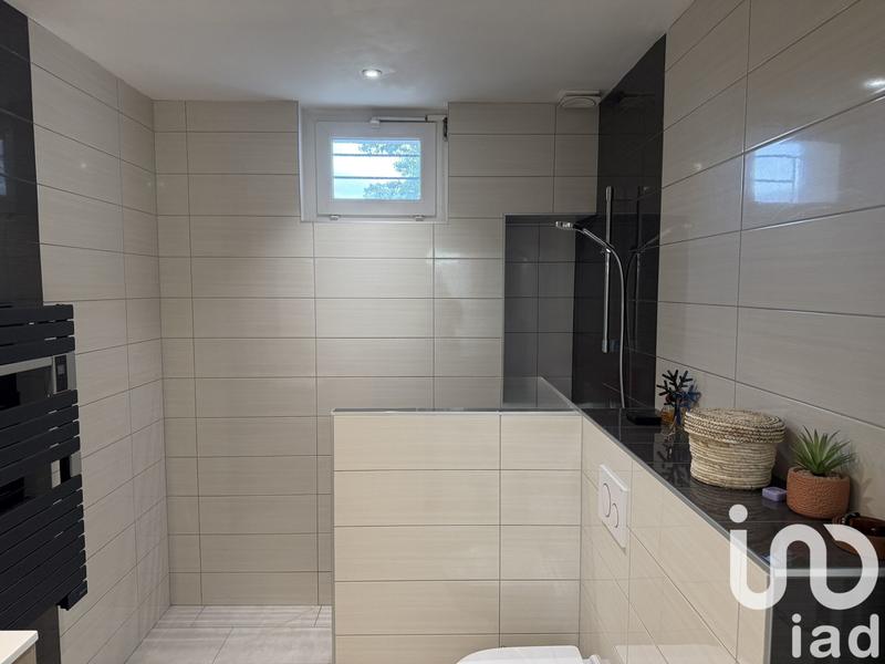 Maison - 193 m² - 8 pièces