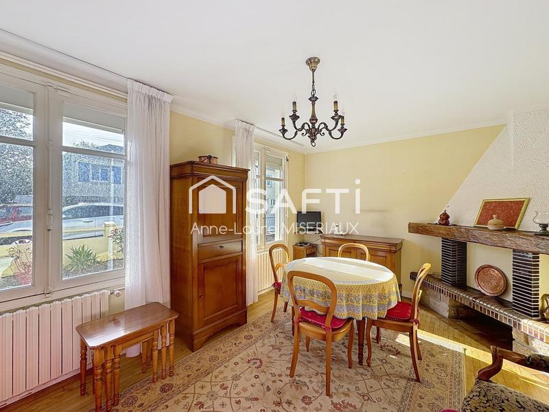 Maison - 80 m² - 6 pièces