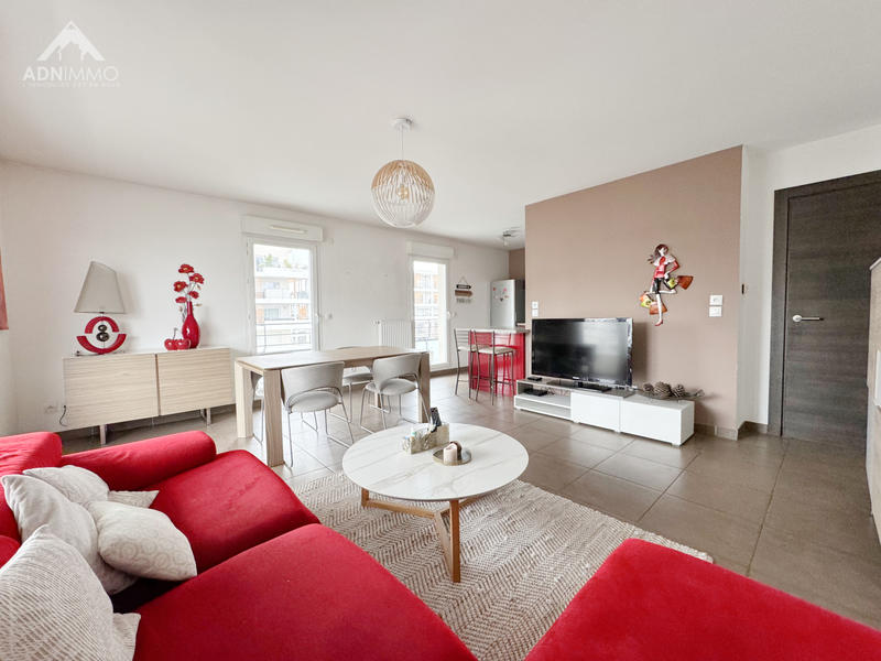 Appartement - 77 m² - 3 pièces