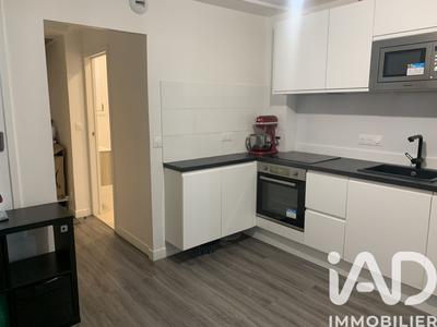 Studio - 27 m² - 2 pièces