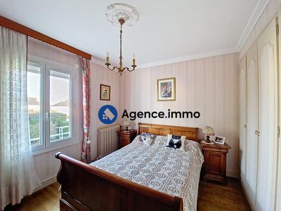 Maison - 82 m² - 5 pièces