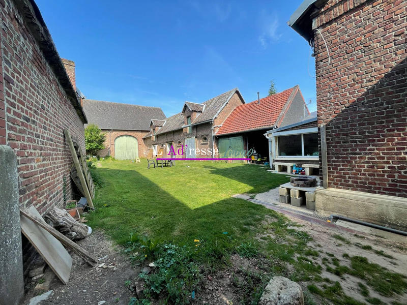 Maison - 180 m² - 6 pièces