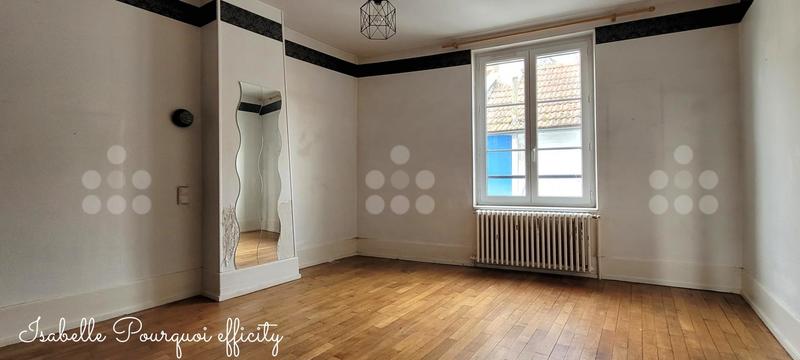 Maison ancienne - 156 m² - 5 pièces