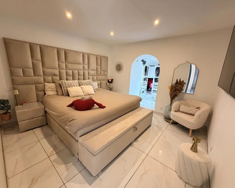 Maison - 121 m² - 5 pièces