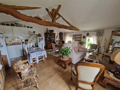 Maison - 177 m² - 12 pièces