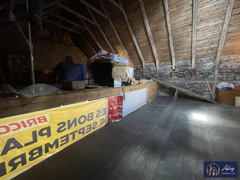 Maison - 180 m² - 5 pièces