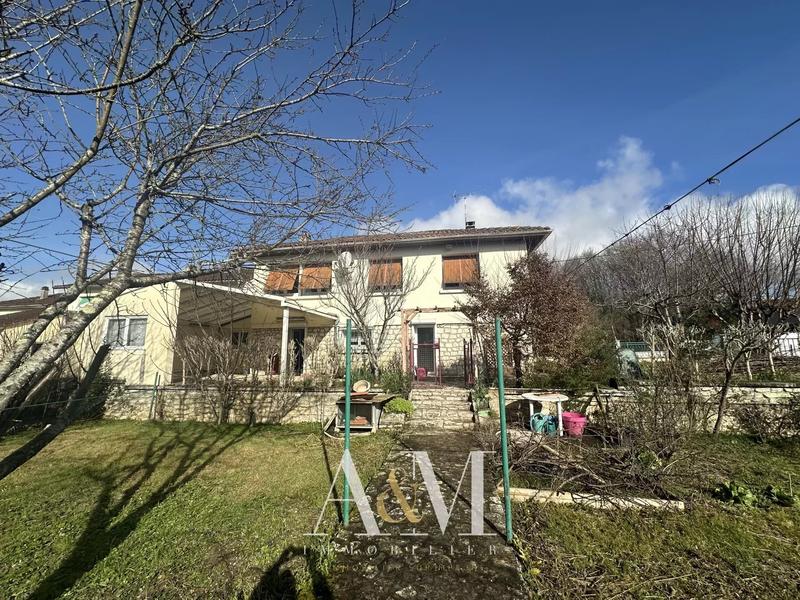 Maison - 114 m² - 6 pièces