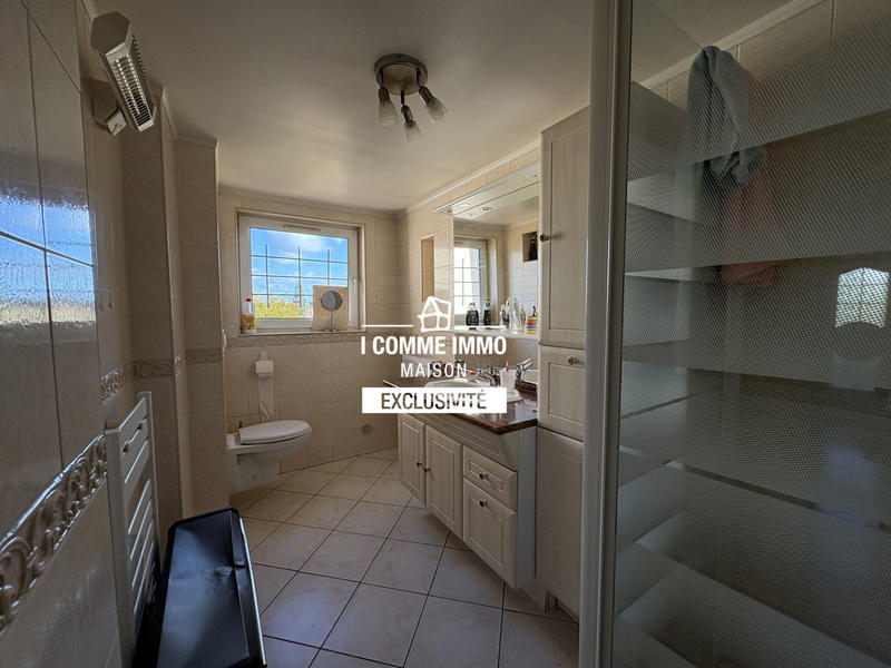 Maison - 81 m² - 5 pièces