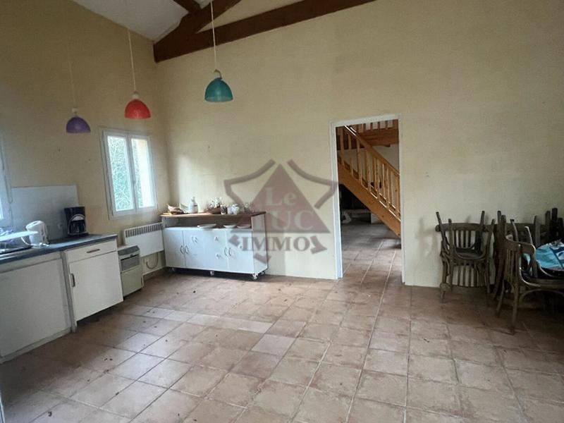 Maison - 365 m² - 21 pièces